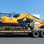 Escavadeira hidráulica viabilizada por Vander já chegou em Anastácio