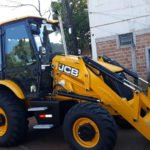 Retroescavadeira viabilizada por Vander já chegou em Eldorado