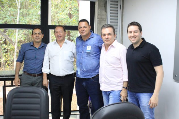 Deputados estaduais e federais v&atilde;o intermediar tratativas para pavimentar a MS-444