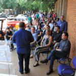 Entrega de trator por Vander reuniu professores, técnicos e acadêmicos da UFMS e dirigentes de movimentos sociais