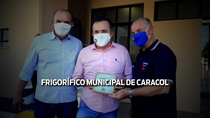 Vander vistoria obras do Frigorífico Municipal de Caracol