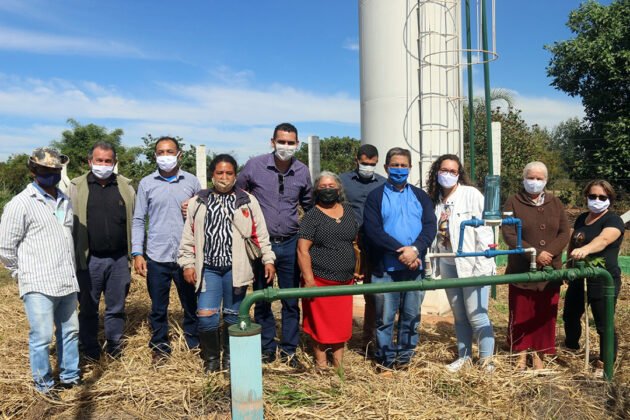 Rede de abastecimento de &aacute;gua do Assentamento Nazareth &eacute; inaugurada