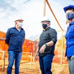 Deputado Vander e reitor Turine vistoriam obra do Mercado Escola e discutem novos projetos