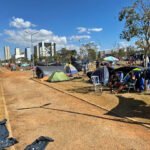 Vander visita acampamento do Levante pela Terra em Brasília e reitera luta contra PL 490