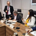 Vander e Rose recebem banco russo interessado em investir no Centro-Oeste