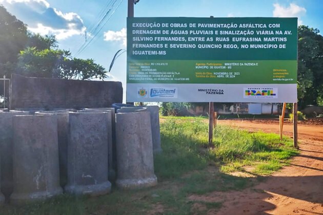 Iguatemi inicia asfalto na Vila Oper&aacute;ria viabilizado por emenda de Vander