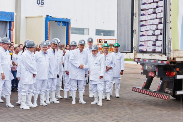 Vander celebra amplia&ccedil;&atilde;o de exporta&ccedil;&otilde;es de carne para a China com 38 novos frigor&iacute;ficos