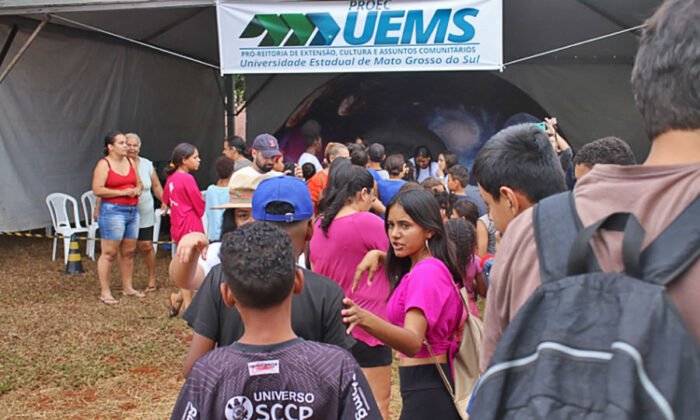 Com apoio de Vander, "Uems na Comunidade" leva ci&ecirc;ncia e cultura para popula&ccedil;&atilde;o