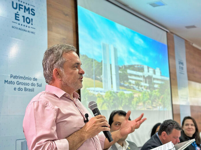 Vander e UFMS lançam projetos estratégicos para ensino, pesquisa e extensão