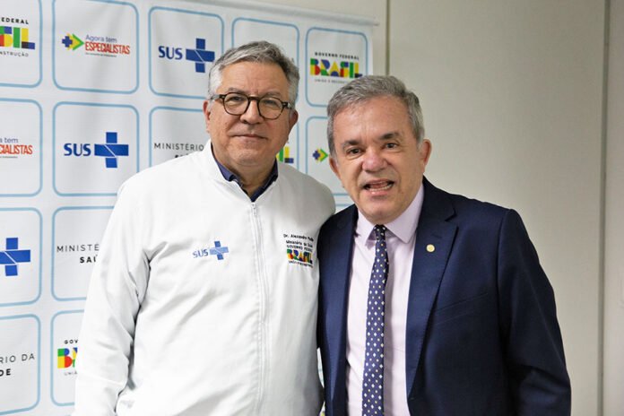Vander garante novos investimentos do Novo PAC Saúde para municípios de MS Vander garante novos investimentos do Novo PAC Saúde para municípios de MS