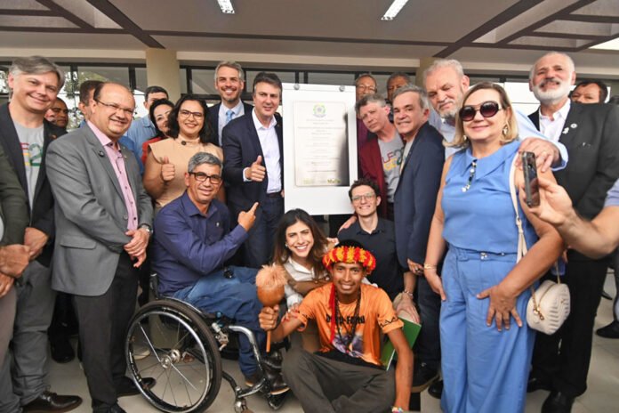 Ministro Camilo Santana MEC inaugura prédios e vistoria obras na UFGD e UFMS