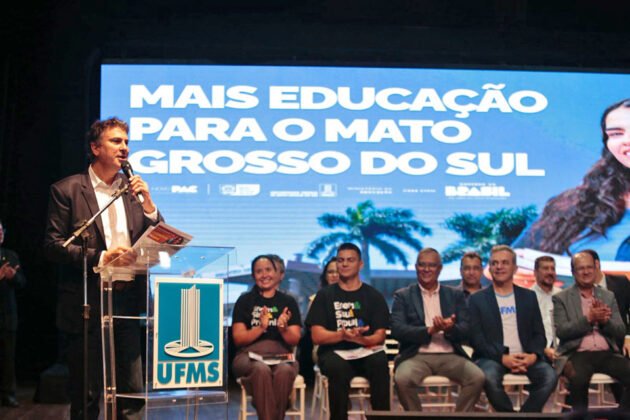 Ministro Camilo Santana MEC inaugura pr&eacute;dios e vistoria obras na UFGD e UFMS